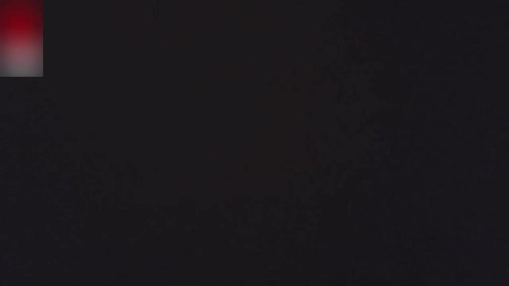 【真实乱伦】震惊三观,真实强奸亲妹妹强行脱掉妹妹裤子惨叫插入 预览截图 3