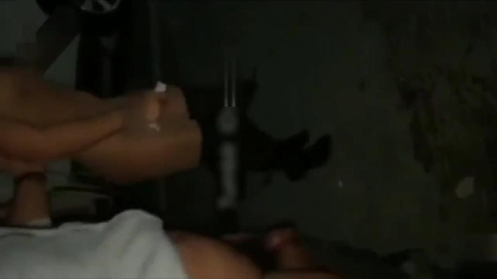 迪卡侬事件推特绿帽大神未流出劲作朋友从外地来带我老婆去商场迎街在商场卫生间和地下车库露出操我老婆 预览截图 11