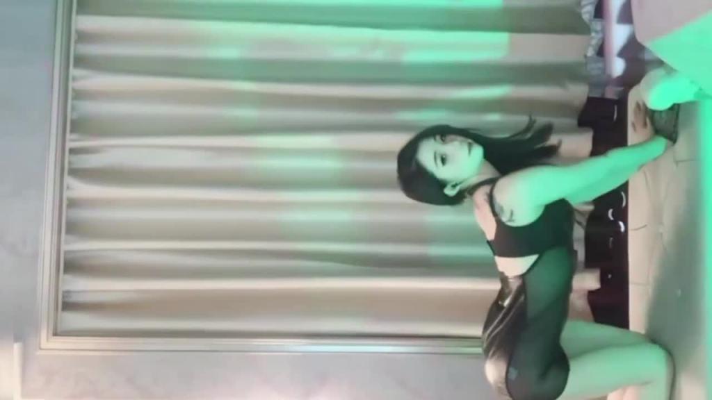 快手主播-极品女神高级粉丝大尺度定制福利诱惑合集 预览截图 12