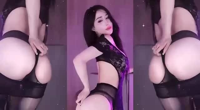 千元定制骚舞主播大尺度 预览截图 6