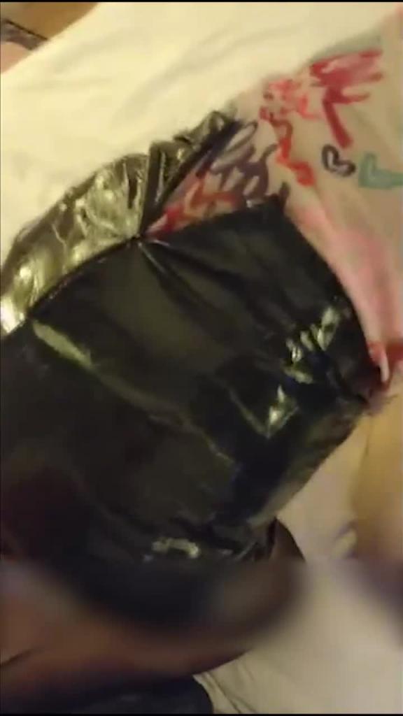 成人馆老板娘太风趣了不知道勾引多少男人了 预览截图 4