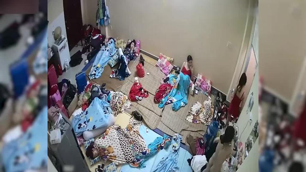 [监控破解]淫窝据点监控破解泄露穿着暴露= 预览截图 5