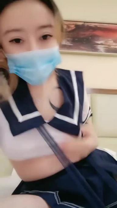 特别喜欢看女人的舌吻!姐姐那里脏!不要 预览截图 6