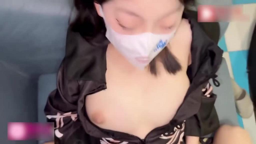 cosplay原神口爆乳交甘雨白虎穴 预览截图 12