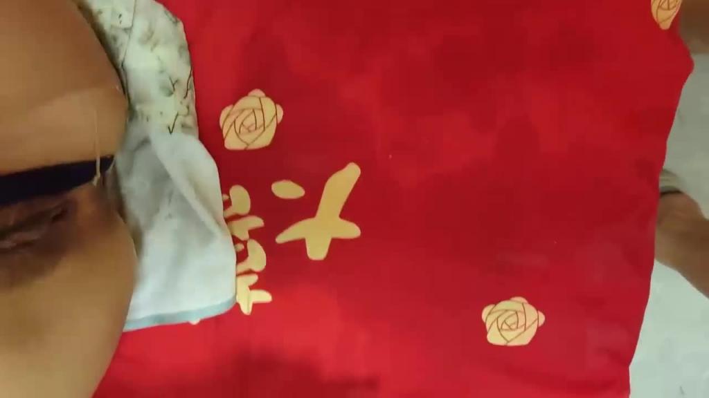 乱伦大神大胸嫂子会喷水新作太骚了一会叫姐夫一会爸爸 预览截图 7
