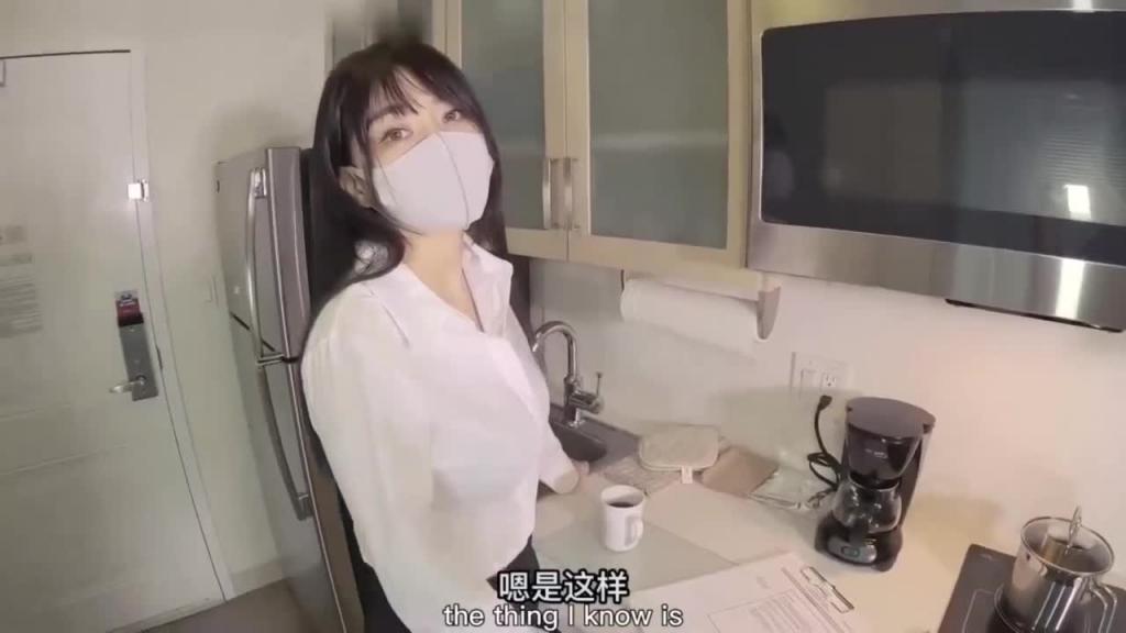 没想到实习第一天就惨遭上司玩弄调教 预览截图 3