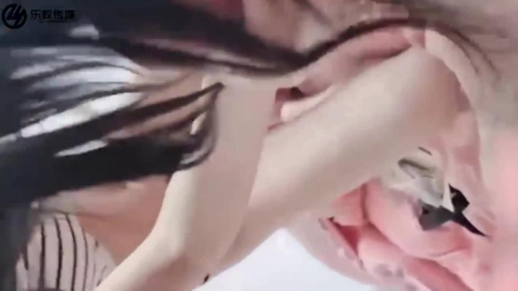 【精选四部】空姐 人妻 母狗 反差婊，一次看个够 预览截图 9