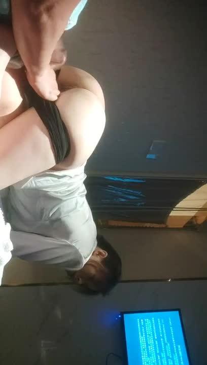 真实盗摄足疗少女极度诱惑 预览截图 9