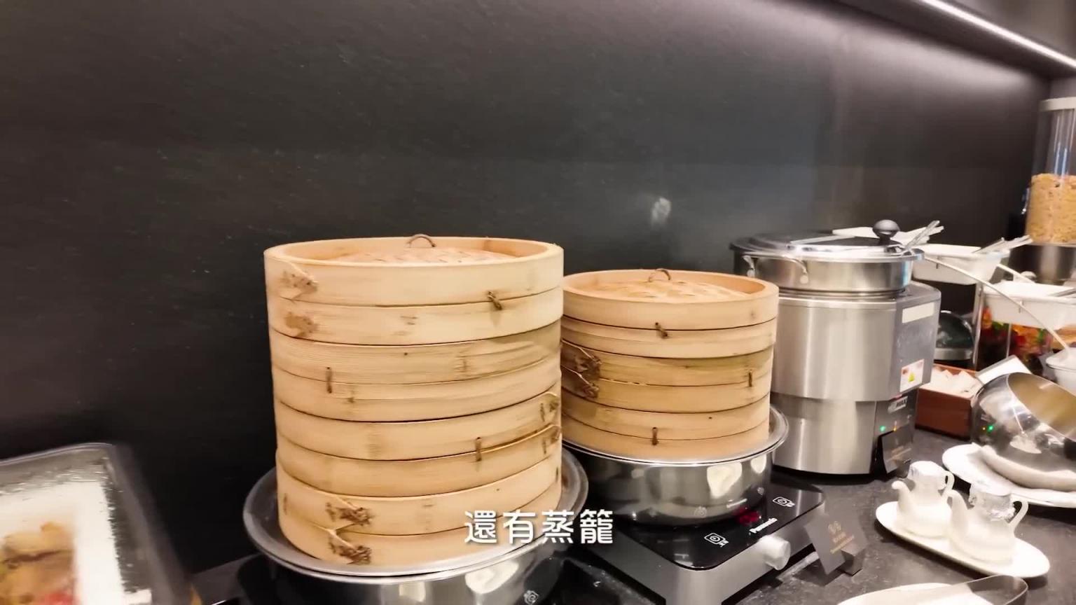 一岁宝宝首航就是前往美国! |星宇航空豪经舱好舒适|出发进行第二次试管疗程|兔女狼 预览截图 4