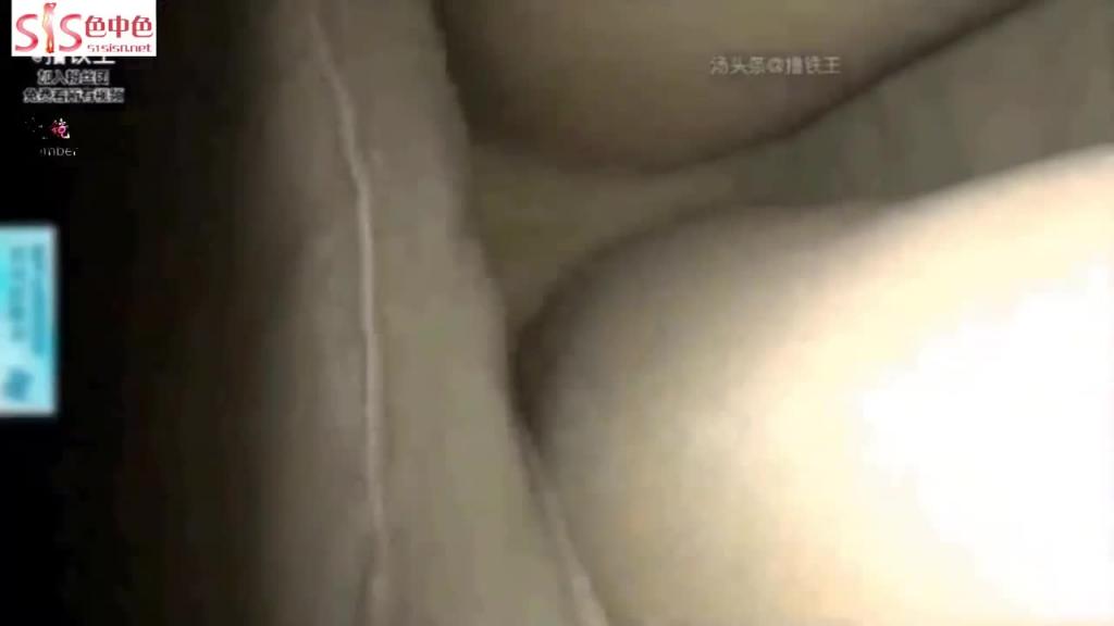 【年度最强淫乱空姐】稀缺疯传各大航空空姐走光抄底飞机自慰淫乱偷情一网打尽 预览截图 4