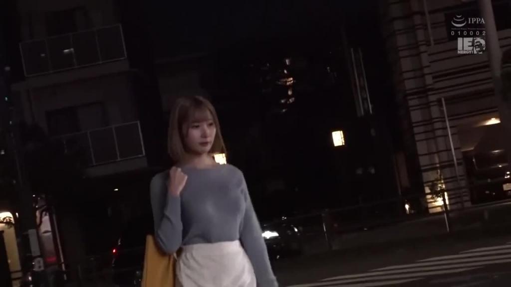 素人女大学生限定!要不要体验在狭窄浴室密着混浴啊!? 5 IENF-275 预览截图 8