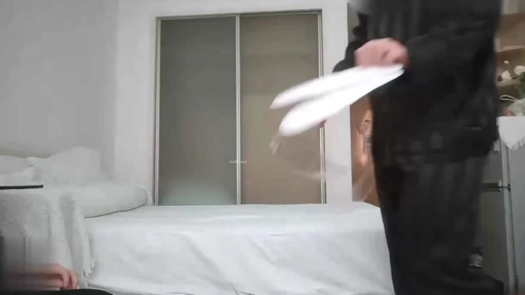 高端探花-高挑女神御姐富人玩物 真正的魔鬼身材肤白貌美 预览截图 1