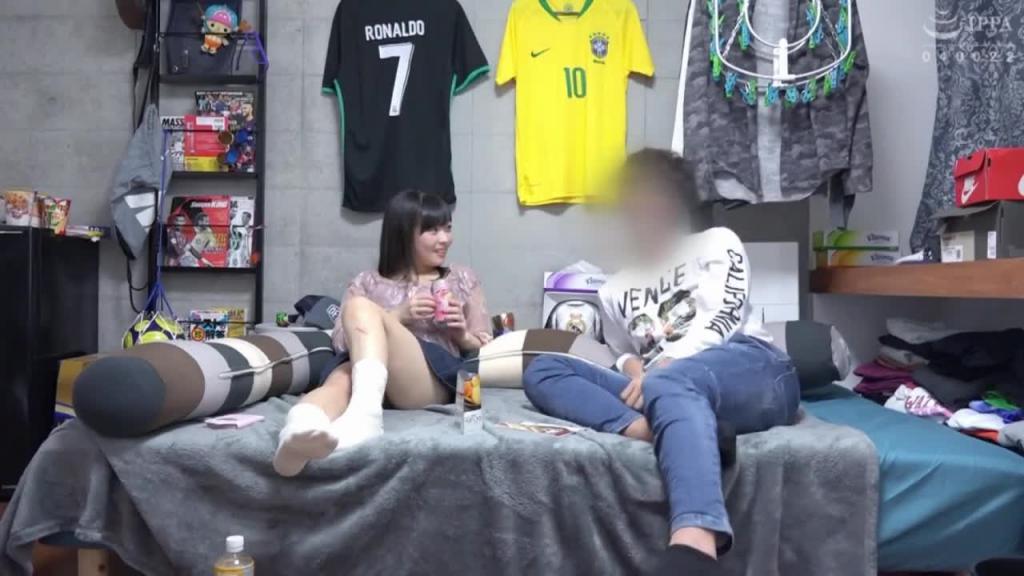 原美织(25)的私人性爱偷拍 不管大人事情擅自发售 KRHK-006 预览截图 2