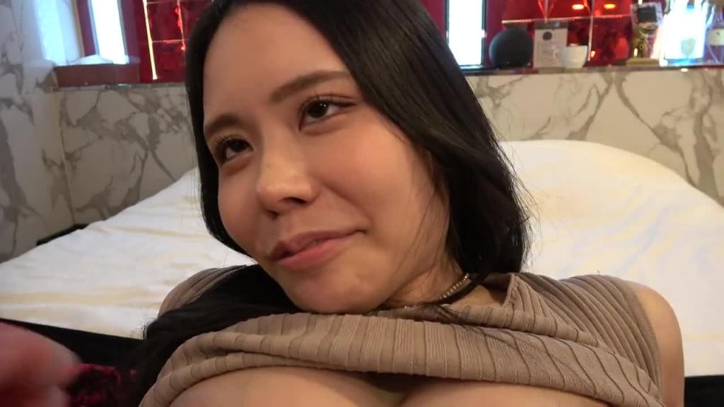 风骚的酒店小姐在性爱方面也很有激情!比起在高级夜店里连加了香槟也没办法上床的小姐,一次就能让人兴奋到即刻开始做爱,并以钉打骑乘位方式来吸取男人精力的夜店小姐更具色情。 NPJS-154 预览截图 2