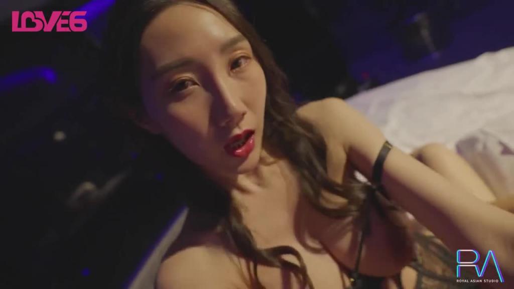 完全主观甜蜜约会 纯真OL逆搭讪SEX 预览截图 9