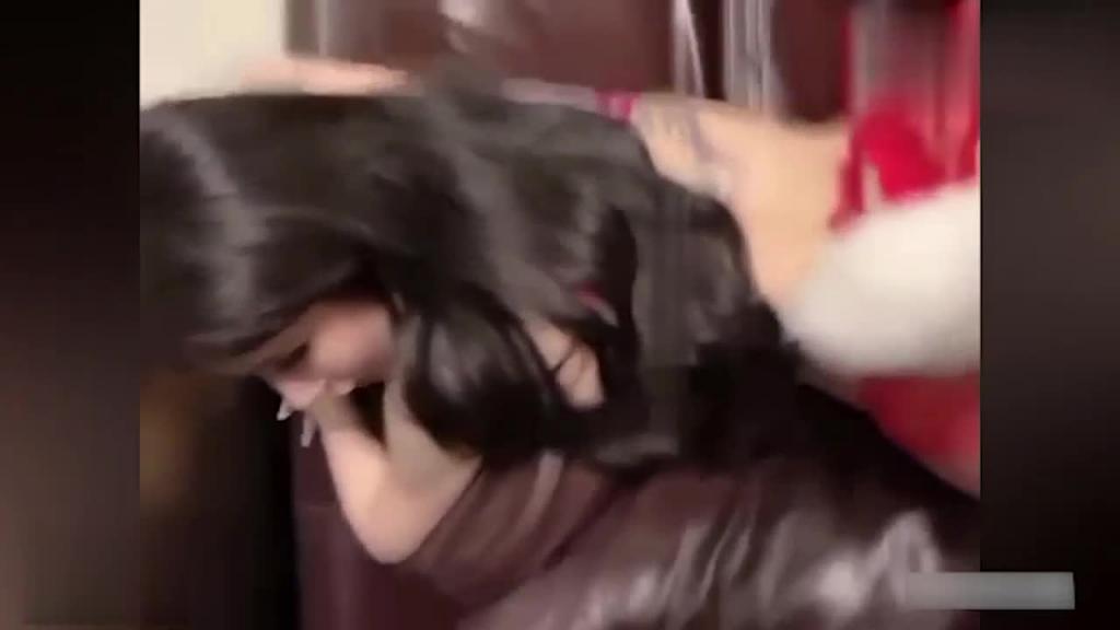 混血模特李惠熙肛塞调教内射流出 预览截图 3