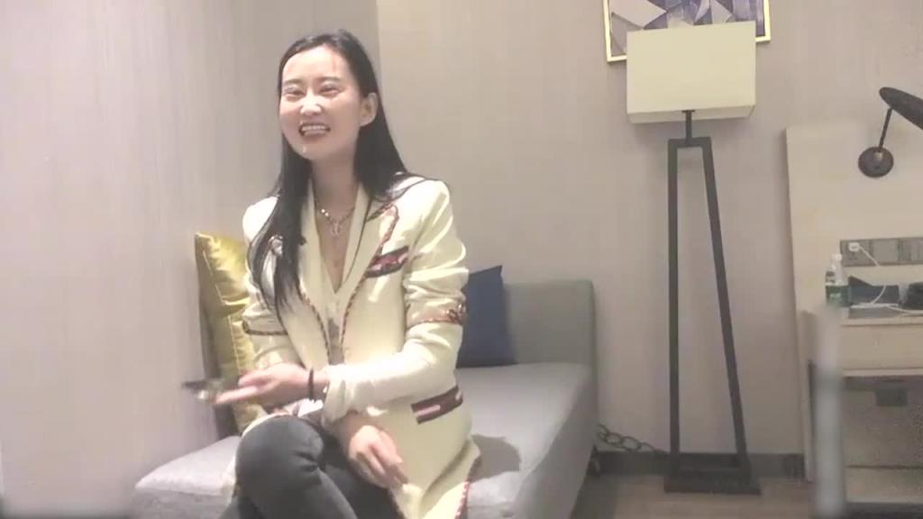 第一次兼职有些害羞太久没做被操的嗷嗷大叫 预览截图 3
