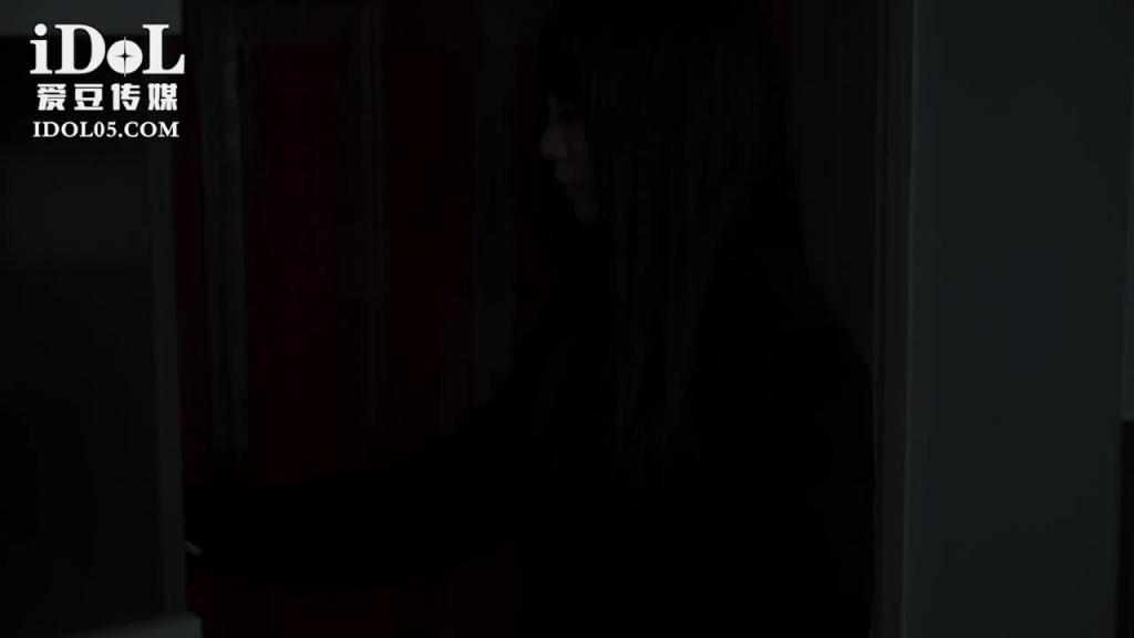 ID5308 - 怪癖老板攻略已婚人妻 - 瑶瑶 预览截图 1