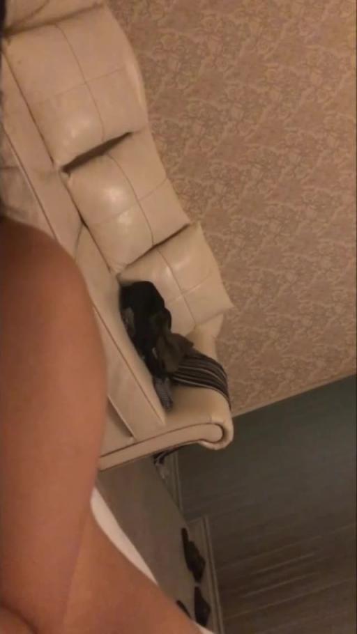 【大型旅行社老总和下属偷情】小小导游床上功夫了得，高潮一波又一波 预览截图 1