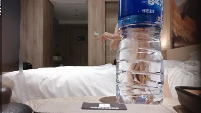 高颜值外围高端妓女性感美女偷拍做爱 预览截图 6