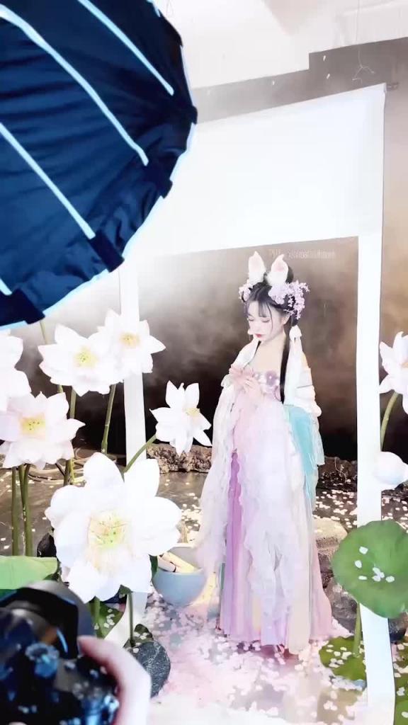 [爆机少女喵小吉]绮怀 预览截图 10