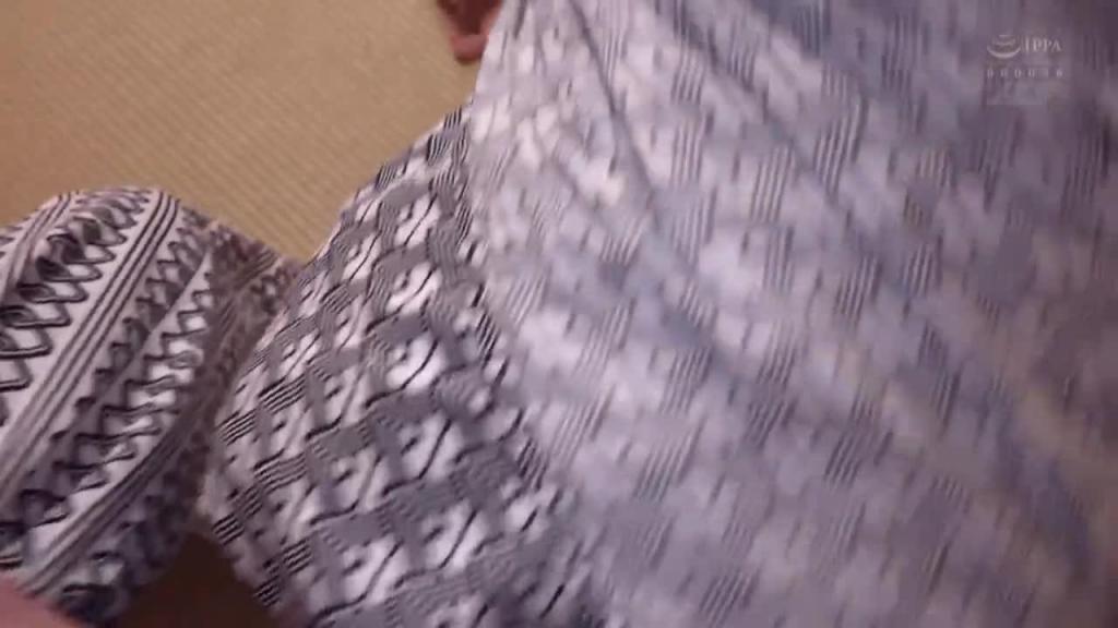 夫妇旅行却被脑残客人强迫陪酒 三原穗花 NDRA-059 预览截图 5