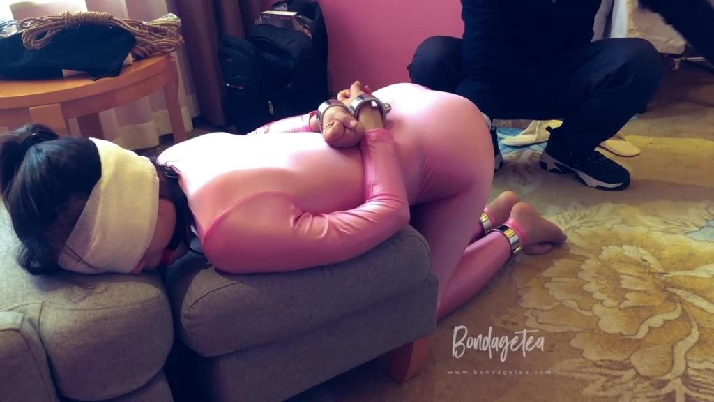 手铐脚铐一起舒服 预览截图 3