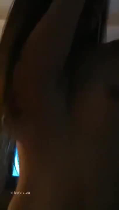 网上认识的美女 预览截图 2
