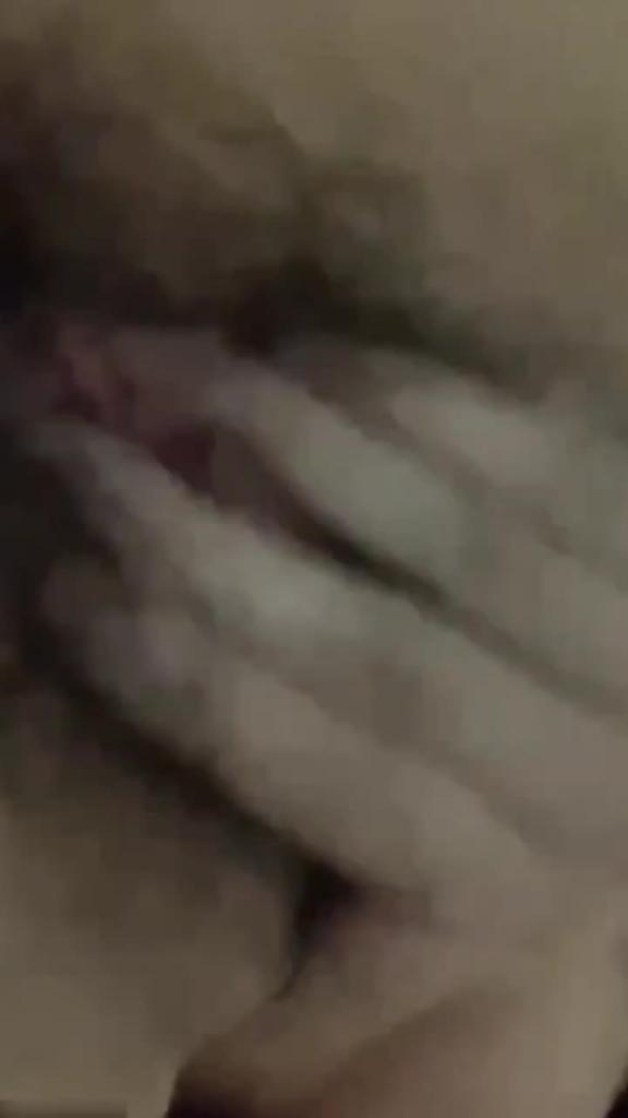 花椒主播极品女神果果现役顶流大尺度露脸自慰 预览截图 11