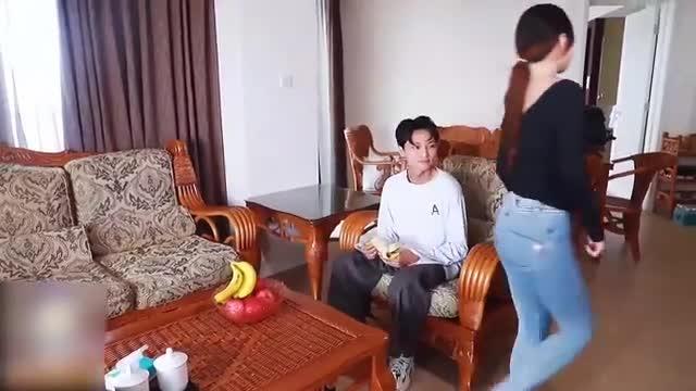 国产剧情性感嫂子酒后乱性 预览截图 2