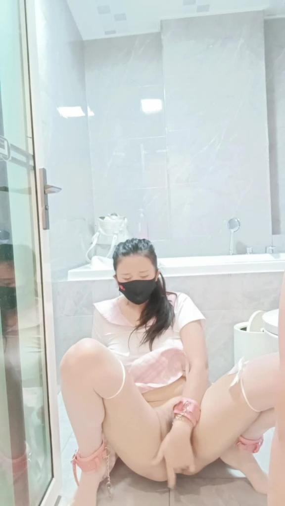 早川双女-调教jk小母狗,潮喷塞肛 预览截图 11