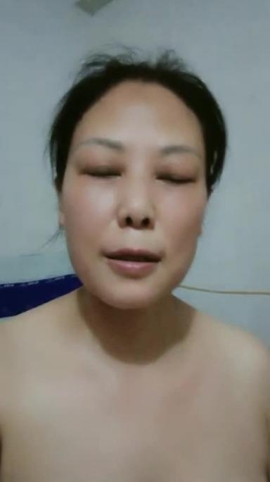 真实母子乱伦 妈妈女上位被儿子干到高潮 预览截图 2
