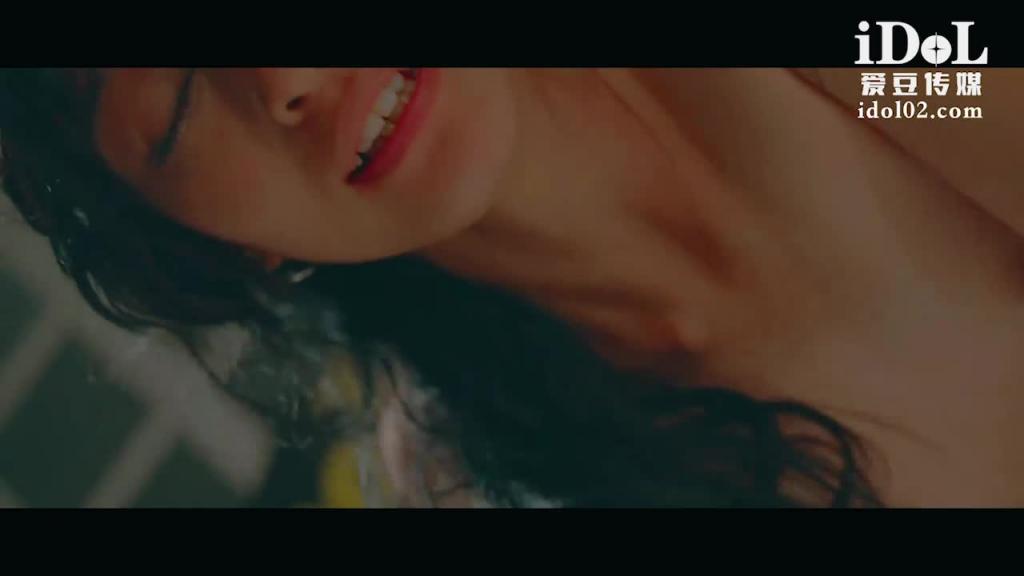 ID5217 - 公司酒会女秘书和老板私密偷情 - 心萱.mp4 预览截图 9