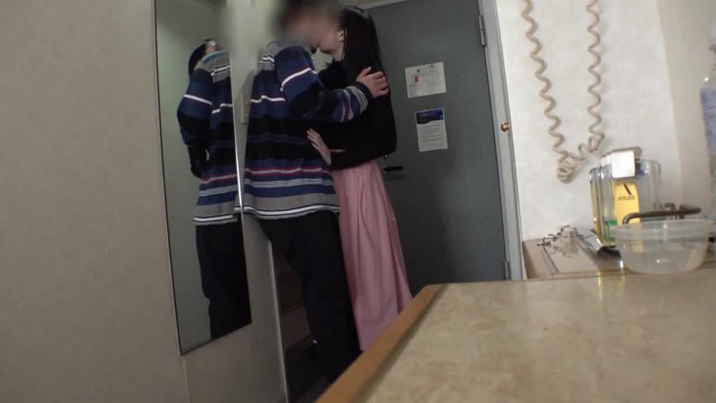   令和素人 外遇自拍性爱，人妻昇天中出编 NMCH-113 预览截图 1