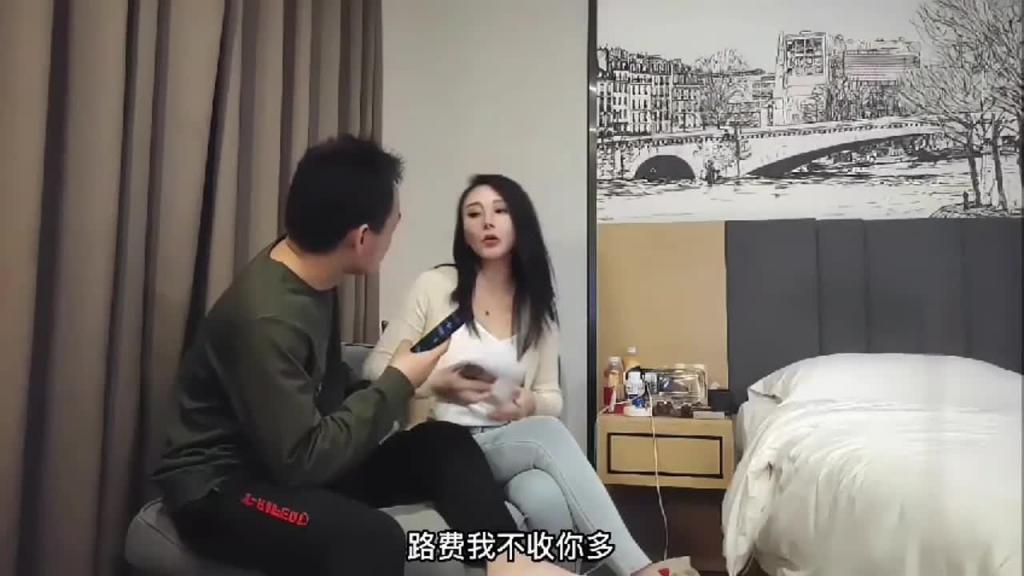 高颜值抖音黑丝御姐兼职外围骚气黑丝御姐G奶口暴吞精 预览截图 1