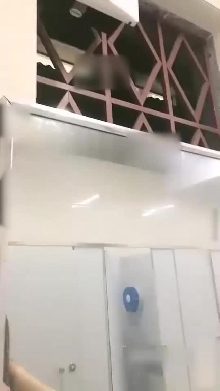 【公厕操逼】高中生太饥渴，公共厕所内射高中学妹小萝莉 预览截图 2
