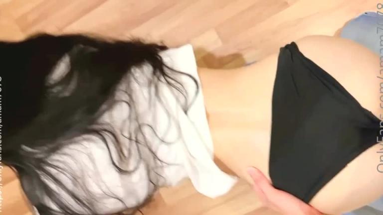 气质美少妇:肖莉偷情泄露!漂亮的奶子!射我脸上干嘛! 预览截图 1