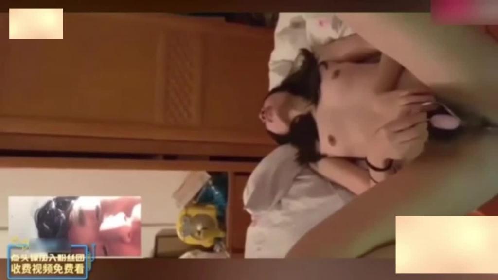网爆吃瓜-大二反差婊 惨遭前男友泄密调教被操视频 预览截图 10