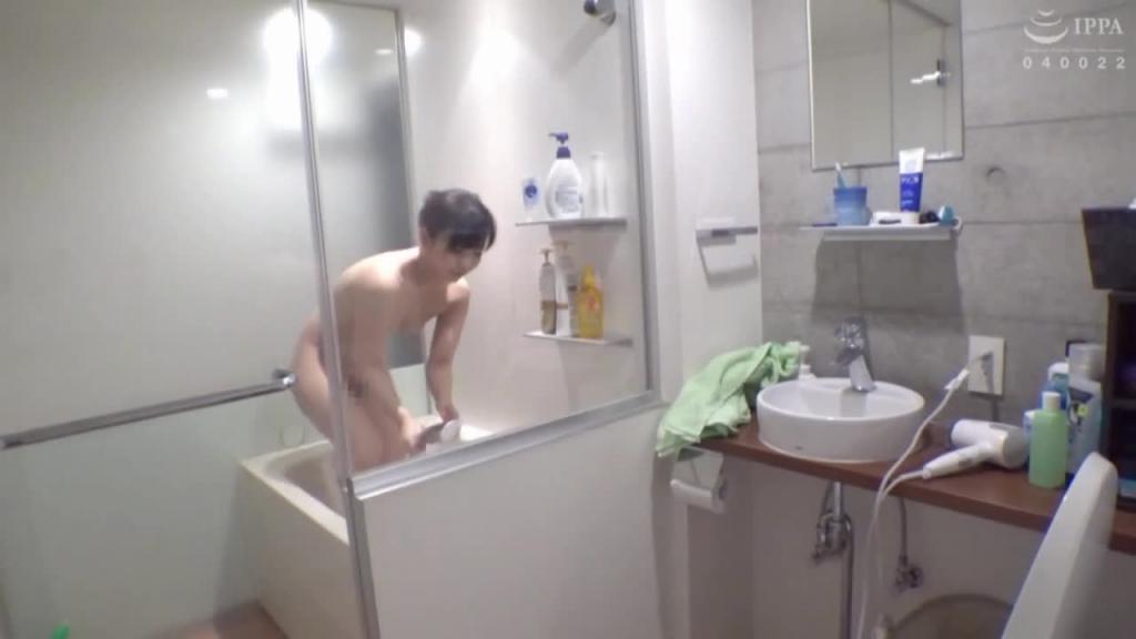 原美织(25)的私人性爱偷拍 不管大人事情擅自发售 KRHK-006 预览截图 11