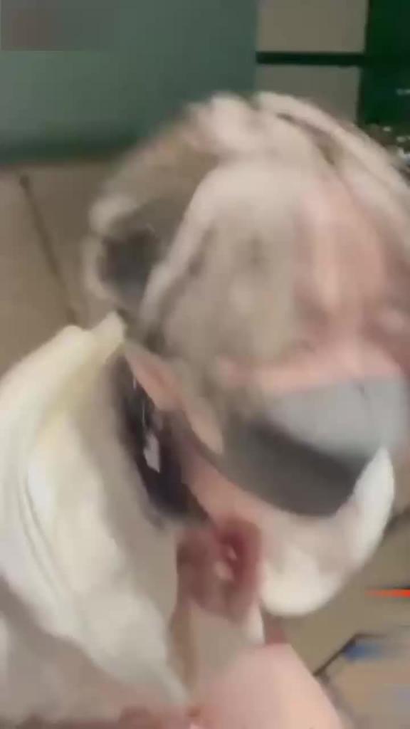 超级刺激，干到一半来人了，吓死了，极品女神玩偶姐姐高档餐厅楼梯做爱 预览截图 5