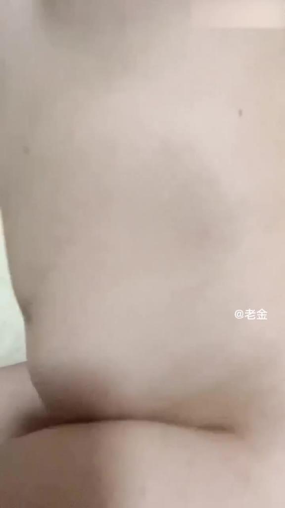 全网独家四川母子乱伦门【怀上儿子的孩子】,禽兽儿子胆大当着家里人面操母亲,母亲怀孕打胎 预览截图 8