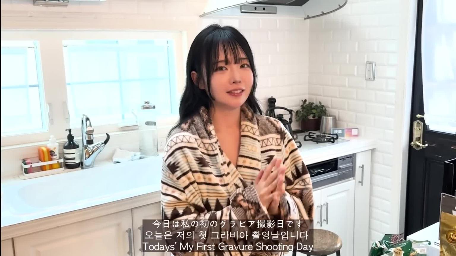 【写真拍摄】特别出道制作【Momorina】女友性爱视频幕后花絮预告 预览截图 1