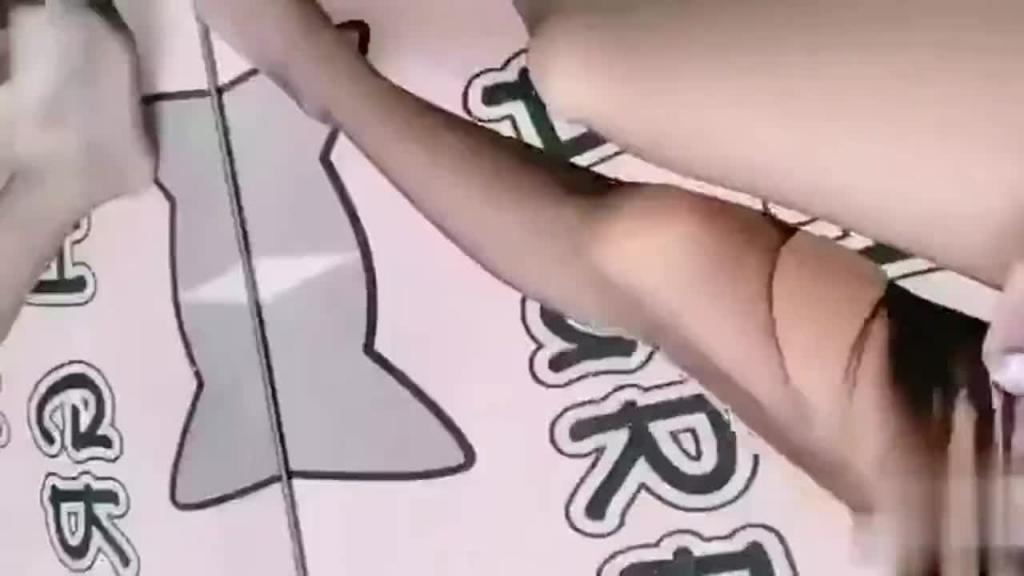 jk美少女自慰爆裂黑丝太刺激了 预览截图 3