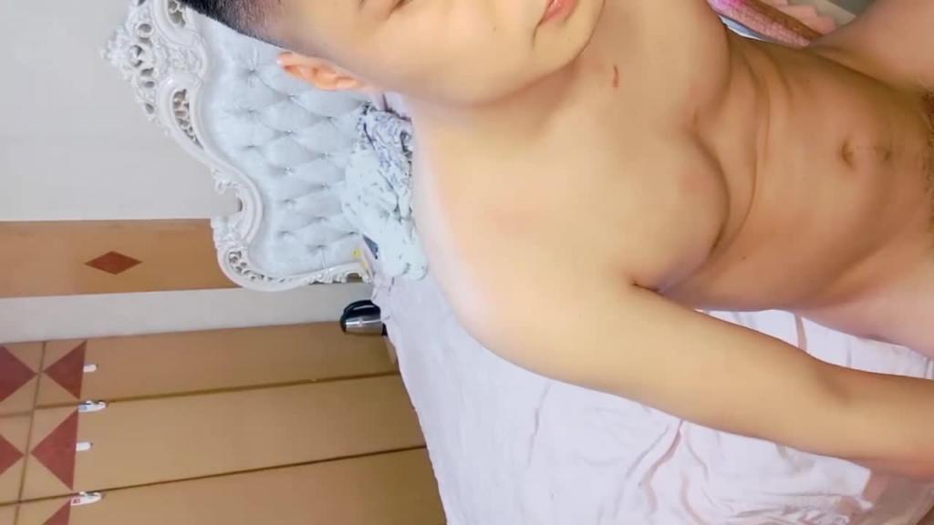 【主播大秀】新人下海尤物美少妇扶细腰后入勐操 (1) 预览截图 11