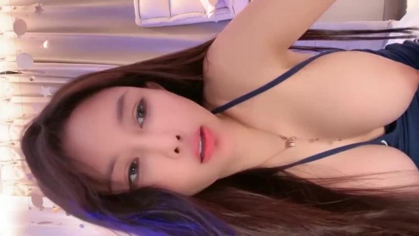黑丝高跟露脸极品女模特精彩大秀诱惑狼友,爆乳白虎逼大长腿很是性感,道具抽插骚穴,淫声荡语撩骚高潮 预览截图 10