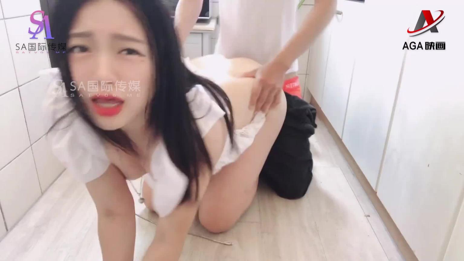 AGAW137：淫荡少妇勾引水电工 预览截图 11