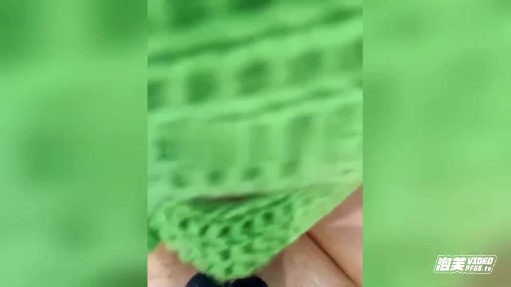 【重磅-乱伦绿奴淫妻】绿帽男让亲表弟操大奶老婆全程骚话 预览截图 6