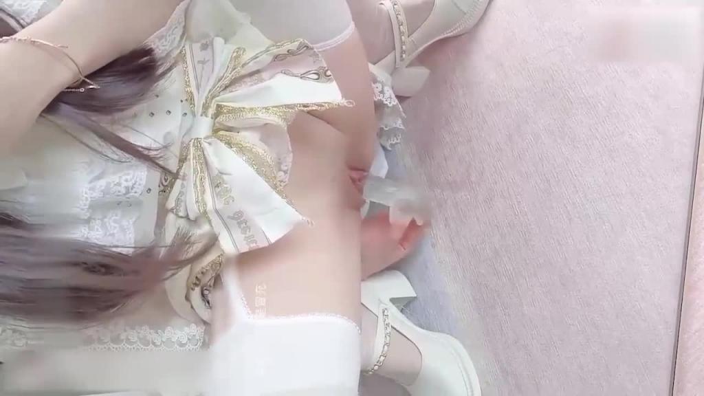 网红美少女速插白虎嫩穴爆浆高潮！ 预览截图 6