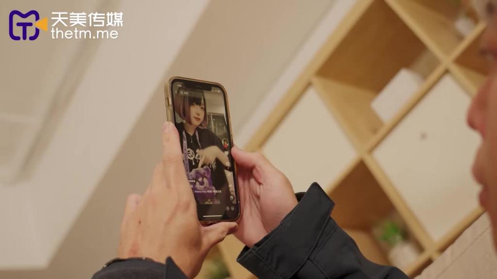 TMW171 解封后找粉丝疯狂宣洩性欲 激烈交合 预览截图 1