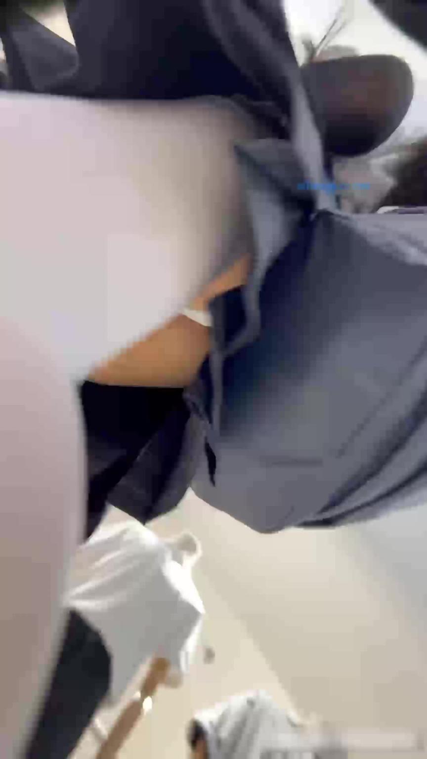 青春女孩群下的气息 预览截图 3